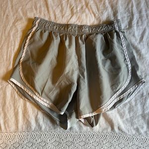 4 Nike Women's Tempo Dry Core 3'' Running Shorts bundle